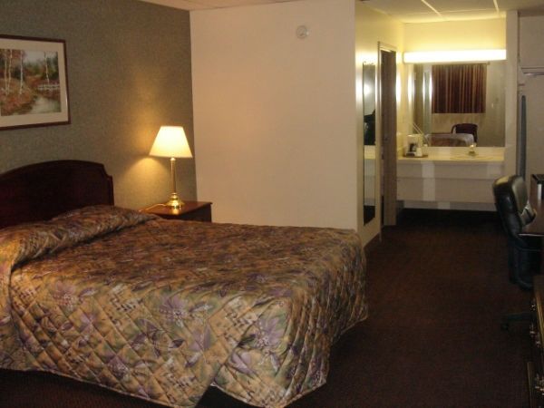 German Village Inn Motel Κολόμπο Δωμάτιο φωτογραφία