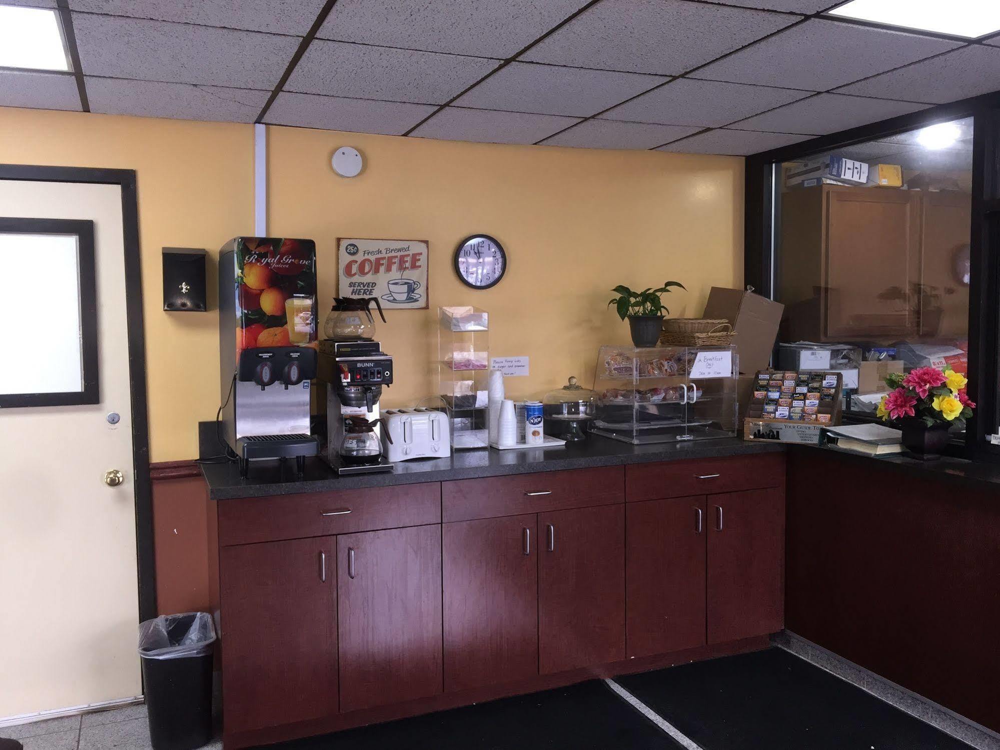German Village Inn Motel Κολόμπο Εξωτερικό φωτογραφία